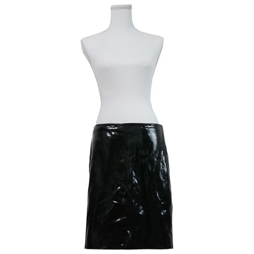 Pre-owned Versace Patent Leather Skirt In Black