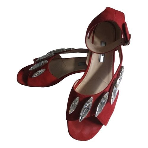 Pre-owned Prada Sandal In Red