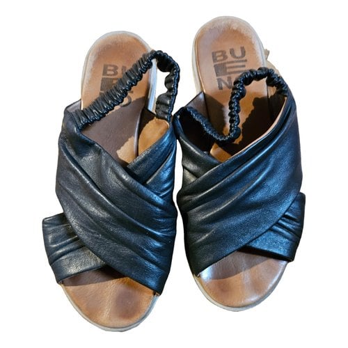 Pre-owned Bueno Leather Sandals In Black