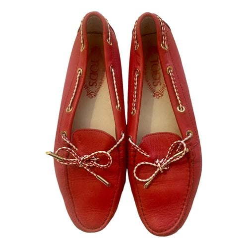 Pre-owned Tod's Gommino Leather Flats In Red