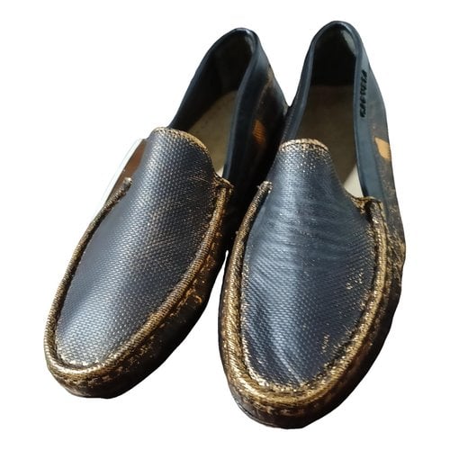 Pre-owned Carvela Leather Flats In Gold