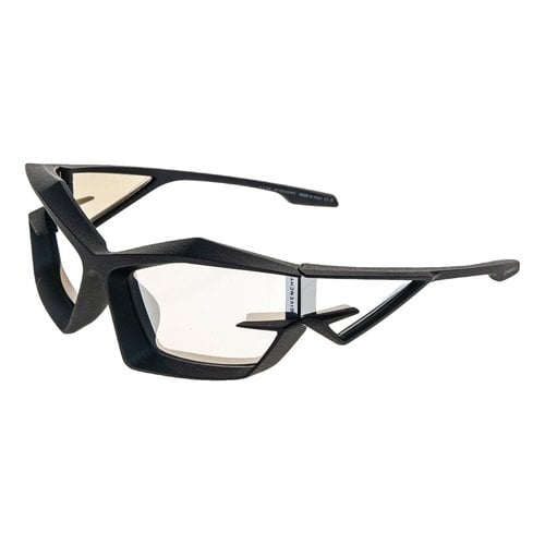 Pre-owned Givenchy Sunglasses In Black