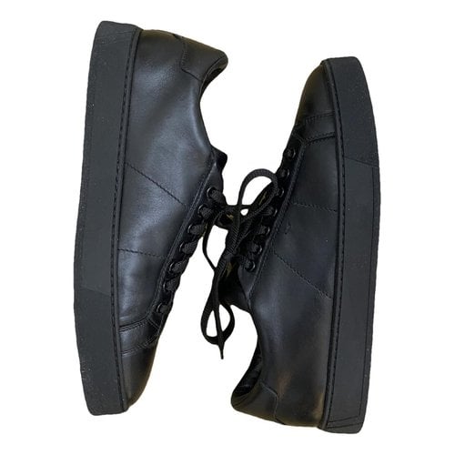Pre-owned Santoni Leather Low Trainers In Black