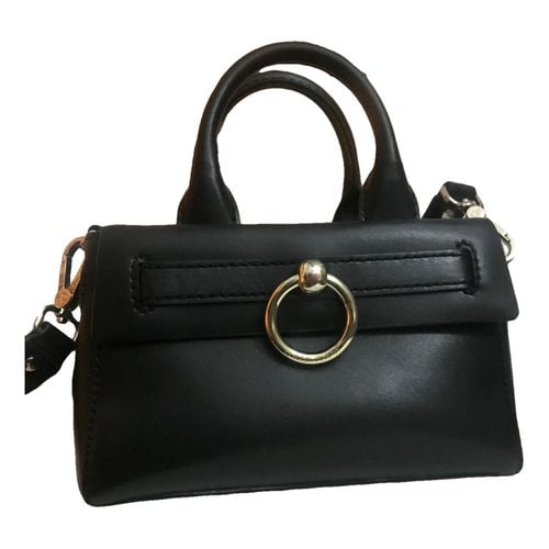 Pre-owned Claudie Pierlot Leather Crossbody Bag In Black