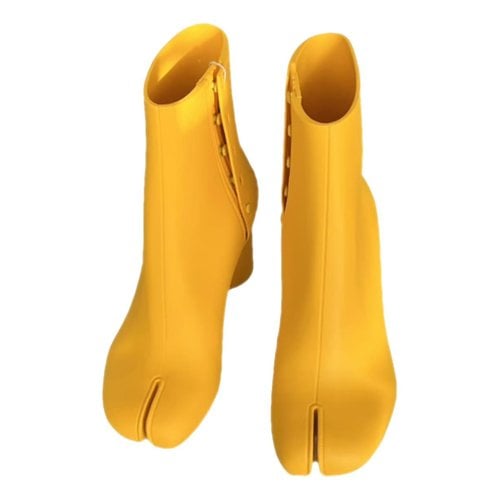 Pre-owned Maison Margiela Tabi Wellington Boots In Yellow