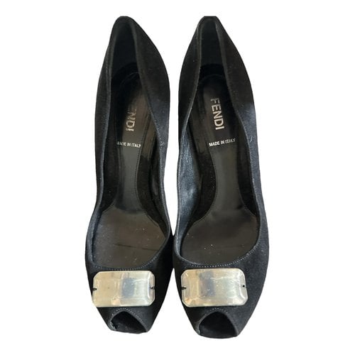 Pre-owned Fendi Velvet Heels In Black