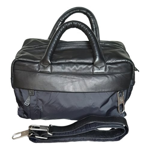 Pre-owned Giorgio Armani Leather Weekend Bag In Blue