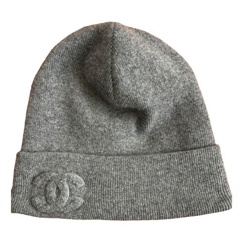 Pre-owned Chanel Cashmere Beanie In Grey