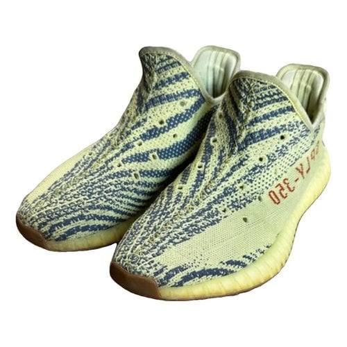 Pre-owned Yeezy X Adidas Cloth Low Trainers In Yellow