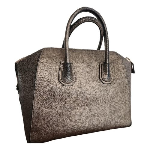 Pre-owned Givenchy Antigona Leather Handbag In Gold
