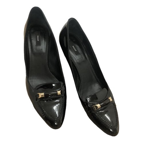 Pre-owned Bally Patent Leather Heels In Black