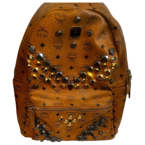 Pre-owned Mcm Stark Leather Backpack In Orange