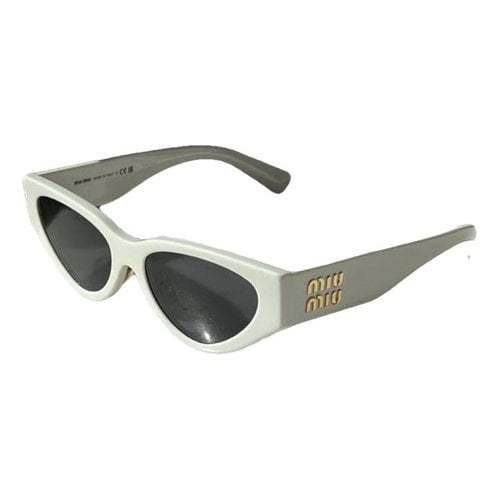 Pre-owned Miu Miu Sunglasses In White
