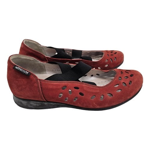 Pre-owned Mephisto Leather Ballet Flats In Red