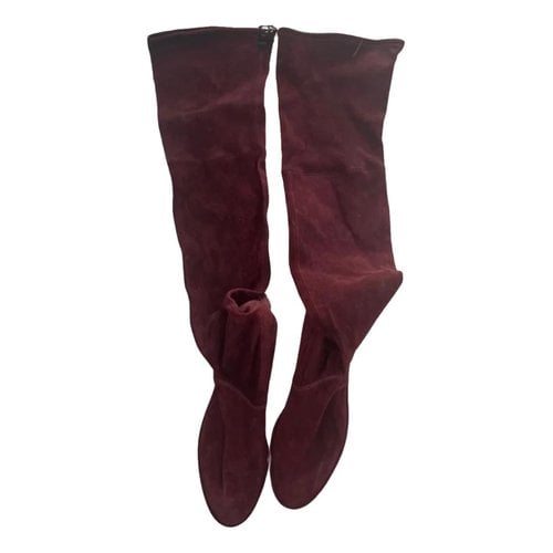 Pre-owned Stuart Weitzman Boots In Burgundy