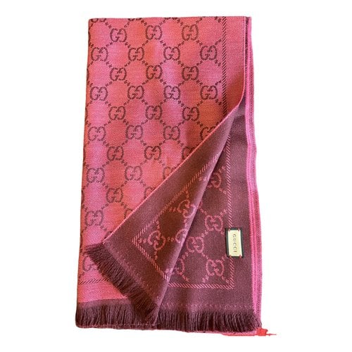 Pre-owned Gucci Wool Scarf In Purple