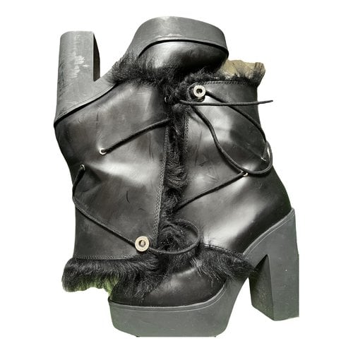 Pre-owned Kenzo Leather Snow Boots In Black