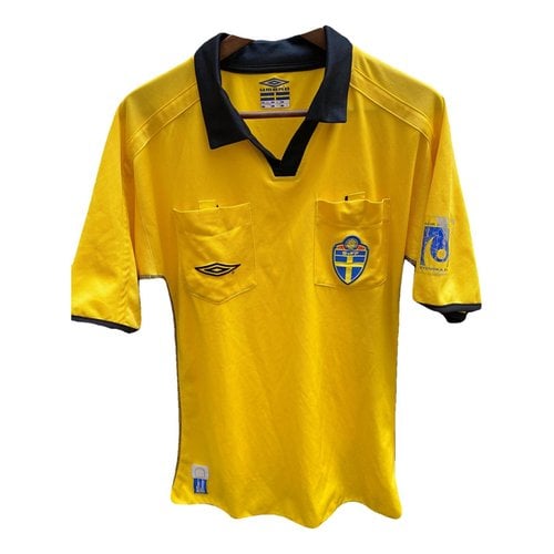 Pre-owned Umbro T-shirt In Yellow