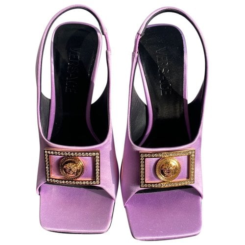 Pre-owned Versace Cloth Heels In Purple