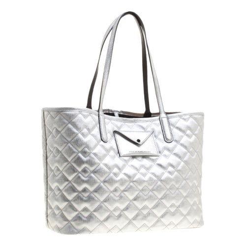 Pre-owned Marc By Marc Jacobs Leather Handbag In Silver
