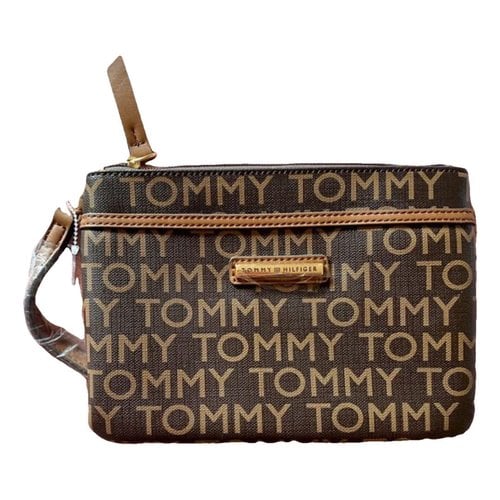 Pre-owned Tommy Hilfiger Clutch Bag In Brown