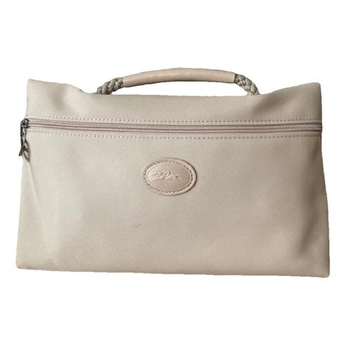 Pre-owned Longchamp Pliage Cloth Clutch Bag In Beige