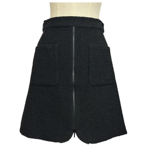 Pre-owned Chanel Mini Skirt In Black