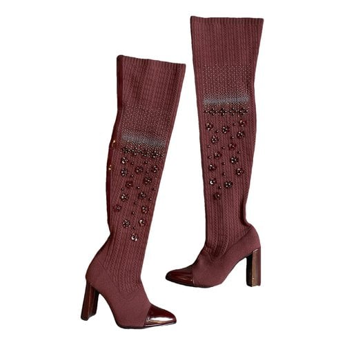 Pre-owned Stuart Weitzman Patent Leather Boots In Burgundy