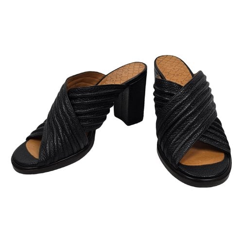 Pre-owned Chie Mihara Leather Mules In Black