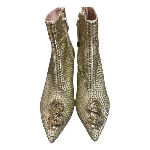 Pre-owned Moschino Ankle Boots In Gold