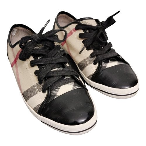 Pre-owned Burberry Cloth Trainers In Black