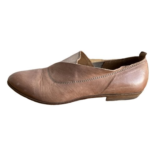 Pre-owned Moma Leather Flats In Multicolour