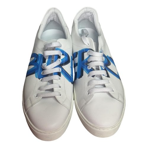 Pre-owned Burberry Leather Low Trainers In White