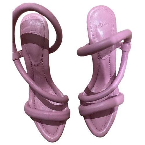 Pre-owned Alexandre Birman Leather Sandals In Pink