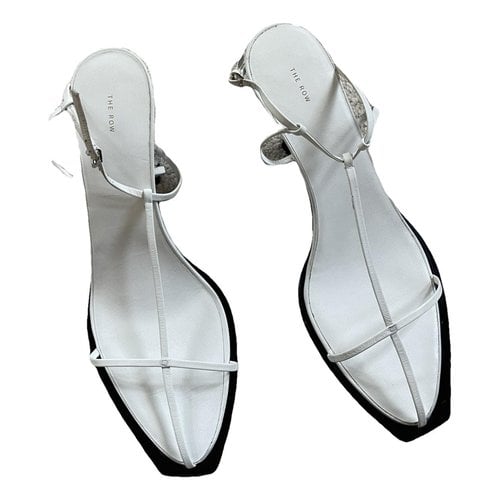 Pre-owned The Row Leather Sandals In White