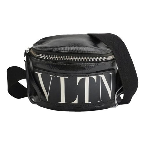 Pre-owned Valentino Garavani Glitter Crossbody Bag In Black