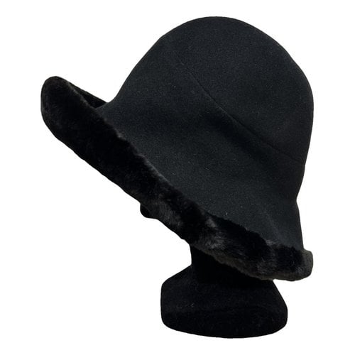 Pre-owned Nina Ricci Wool Hat In Black