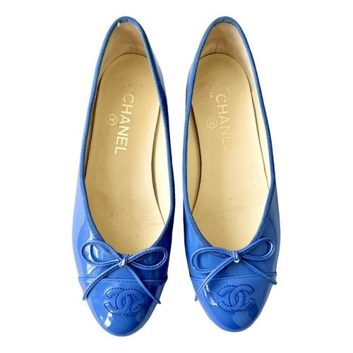 Pre-owned Chanel Cambon Patent Leather Ballet Flats In Blue