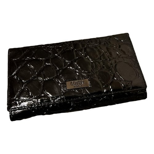 Pre-owned Enrico Coveri Patent Leather Wallet In Black