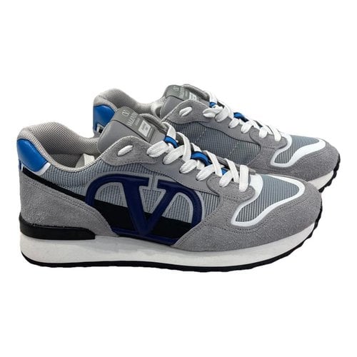 Pre-owned Valentino Garavani Leather Low Trainers In Blue