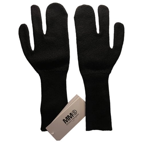 Pre-owned Mm6 Maison Margiela Wool Gloves In Black