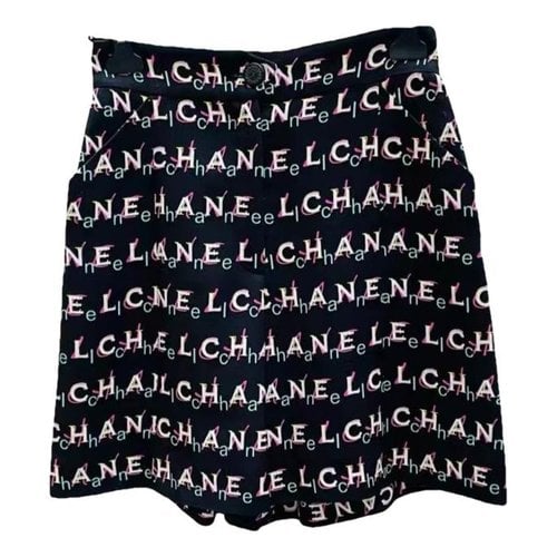 Pre-owned Chanel Silk Shorts In Multicolour