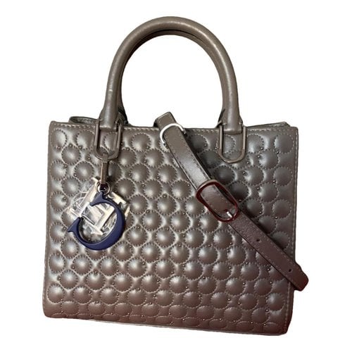 Pre-owned Carolina Herrera Leather Handbag In Grey