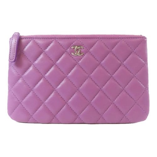 Pre-owned Chanel Timeless/classique Leather Clutch In Purple