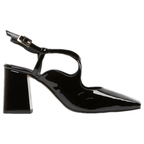 Pre-owned Alohas Patent Leather Heels In Black