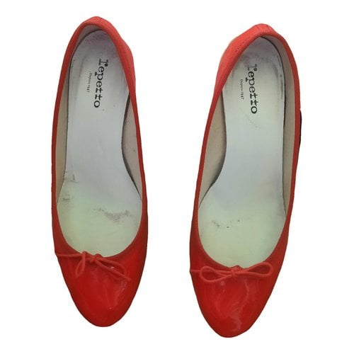 Pre-owned Repetto Patent Leather Ballet Flats In Orange