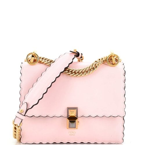 Pre-owned Fendi Leather Crossbody Bag In Pink