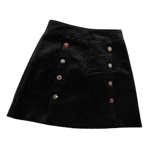 Pre-owned Dolce & Gabbana Velvet Mini Skirt In Black