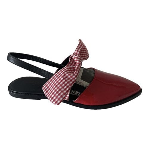 Pre-owned Max Mara Patent Leather Flats In Red