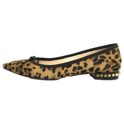 Pre-owned Christian Louboutin Flats In Brown